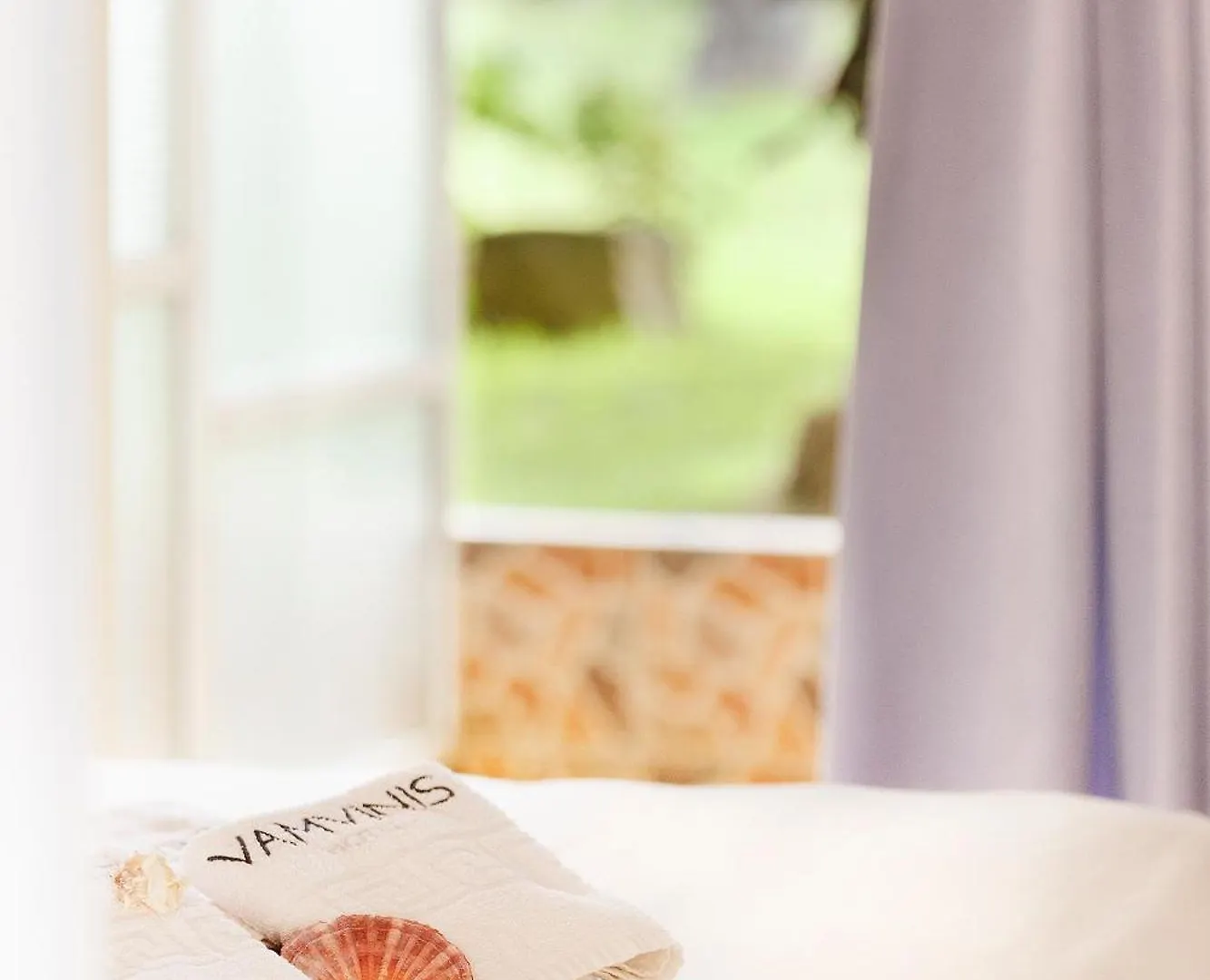 Vamvini Hotel Σάρτη Ξενοδοχείο με διαμερίσματα