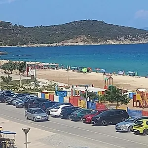 Pensiune Dora, Sarti
